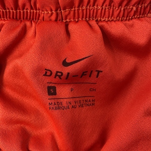 NIKE Women's Red And White Dri-Fit Lined Running Shorts Size Small - Picture 4 of 4